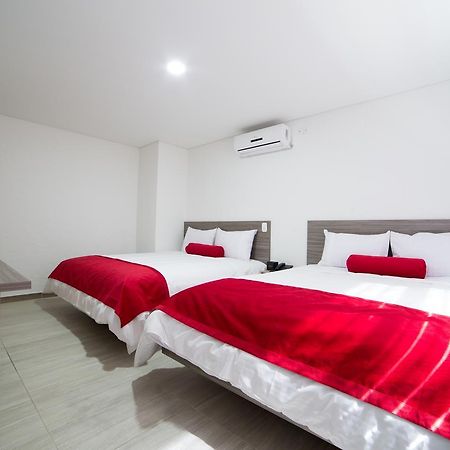 Hotel Med 70 Medellín Exteriér fotografie