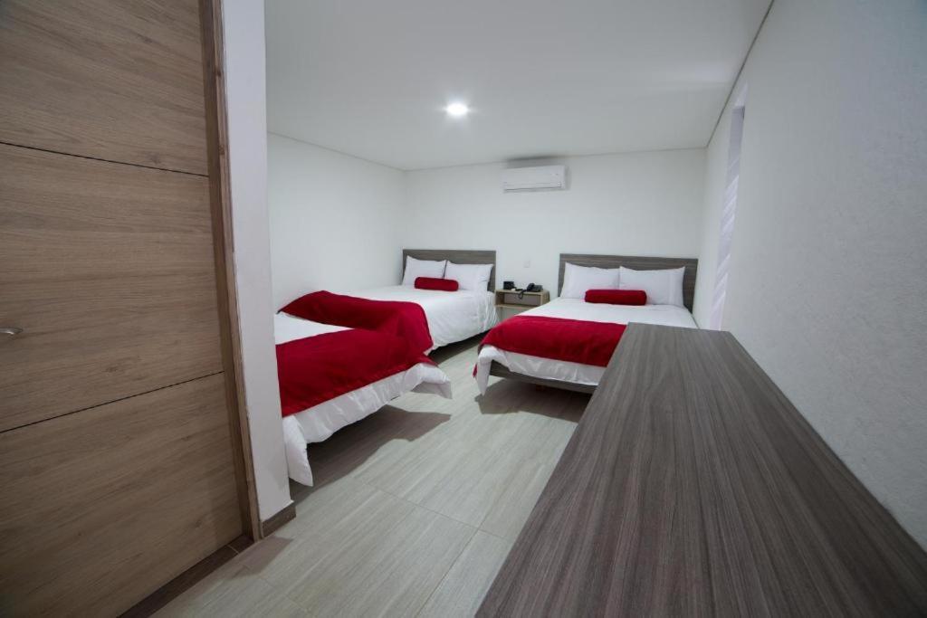 Hotel Med 70 Medellín Exteriér fotografie