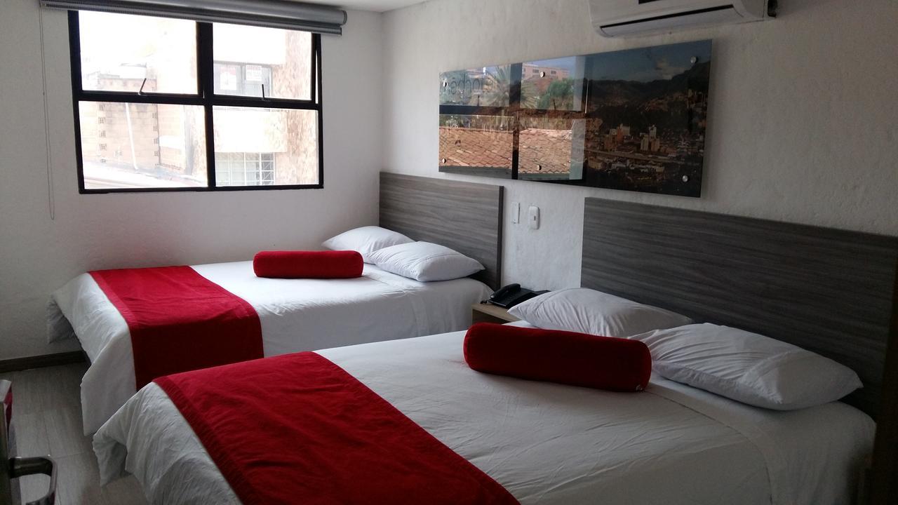 Hotel Med 70 Medellín Exteriér fotografie